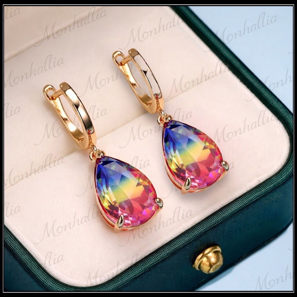 New 14k Gold Color Changing Tourmaline Pear Drop Earrings